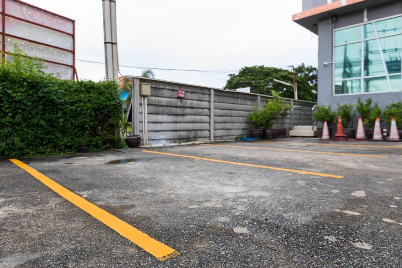 24@Home Hotel Nonthaburi Exterior foto